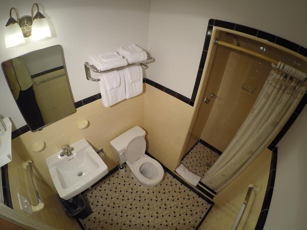 King Charles Hotel Оушън Сити Екстериор снимка
